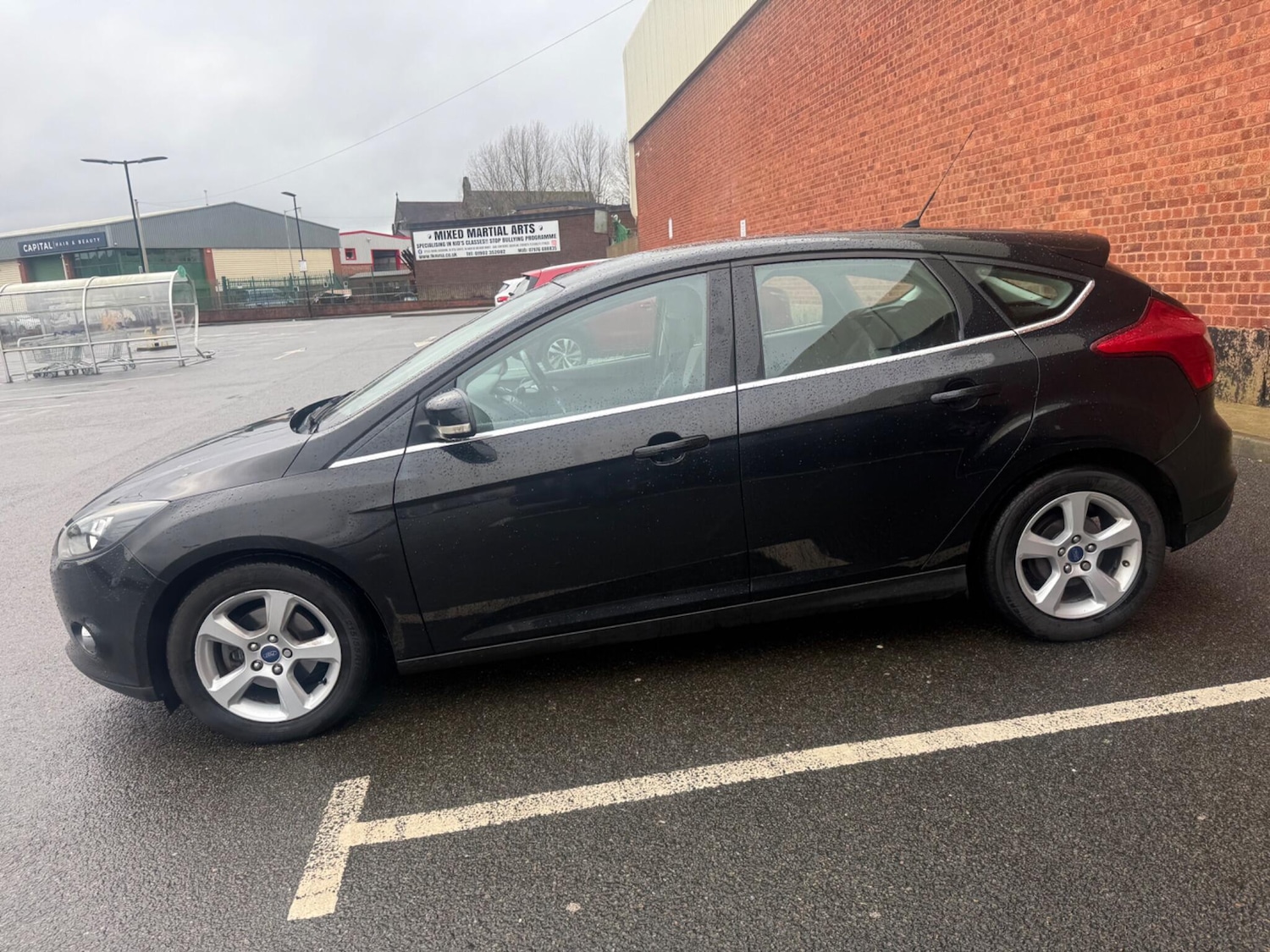 Used Ford Focus 2014 for sale - 77344139: Photo 12