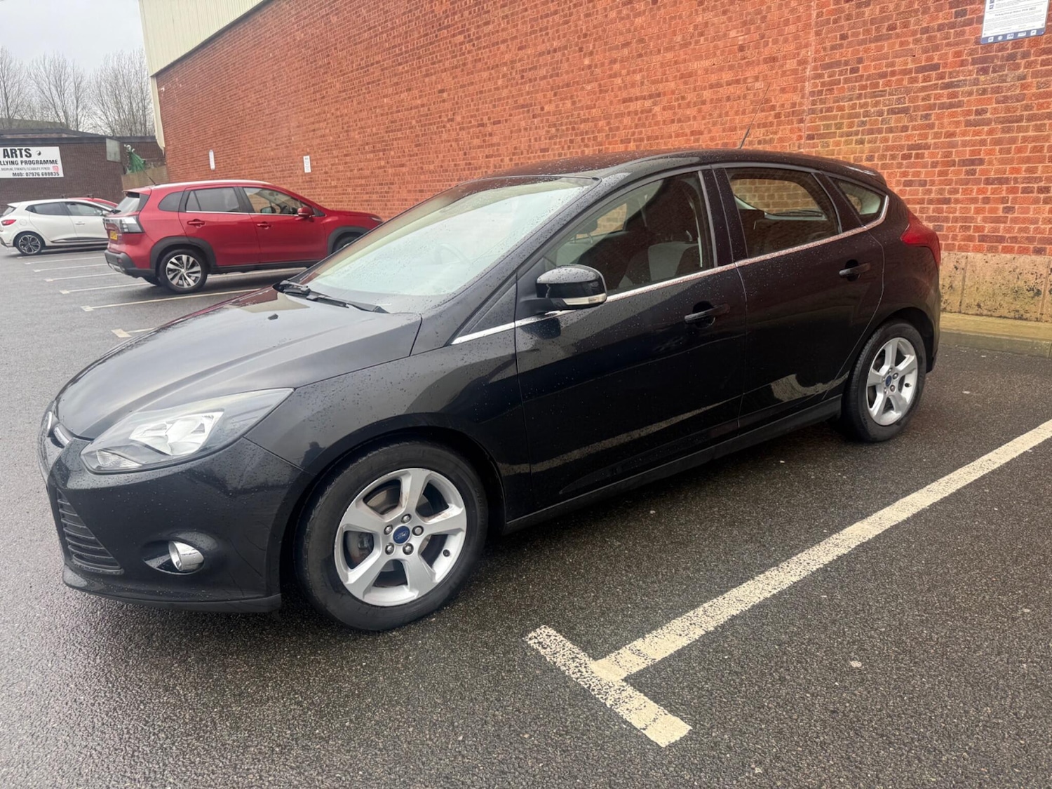 Used Ford Focus 2014 for sale - 77344139: Photo 8