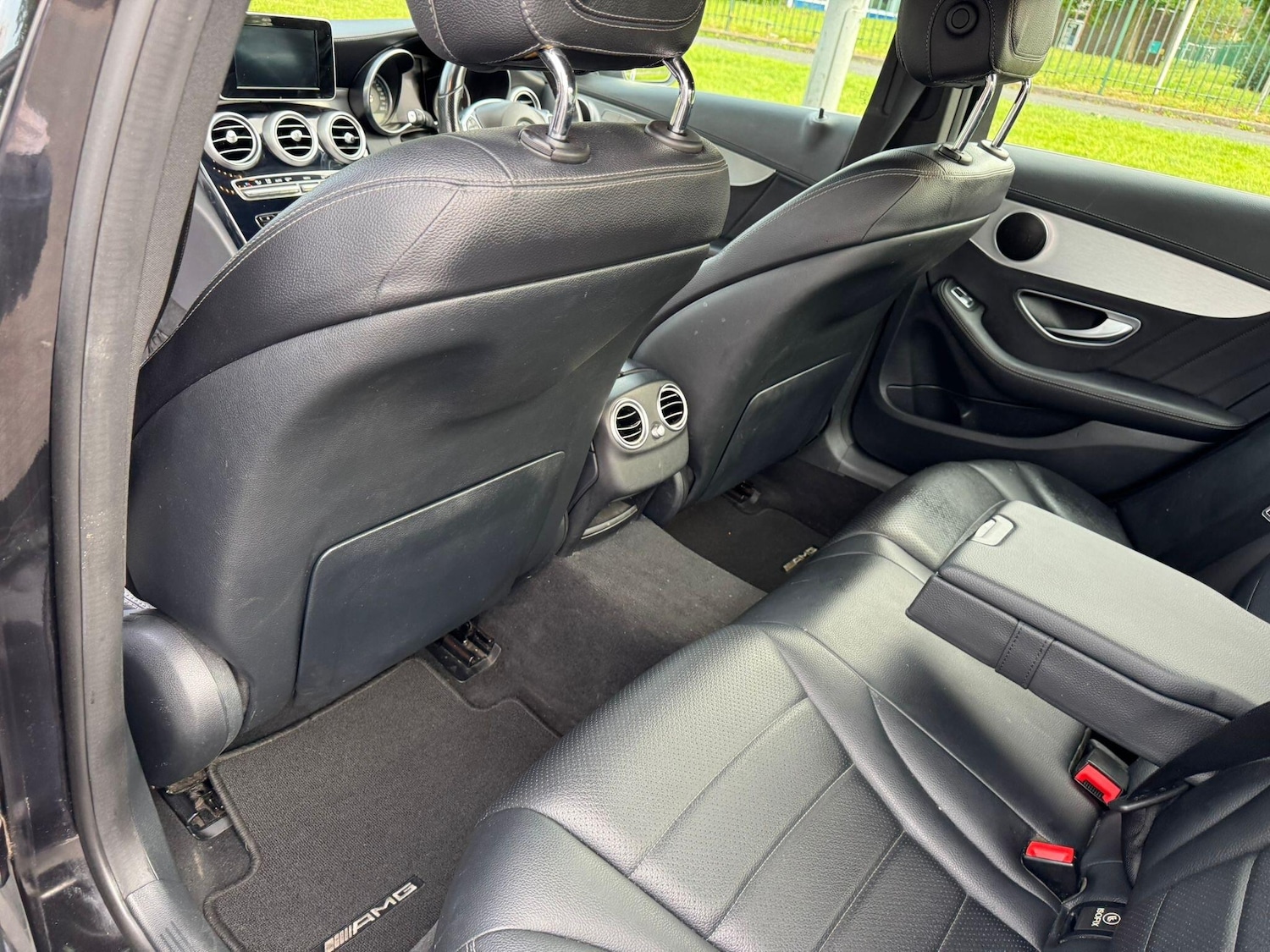 Used Mercedes-Benz C Class 2014 for sale - 76714325: Photo 10