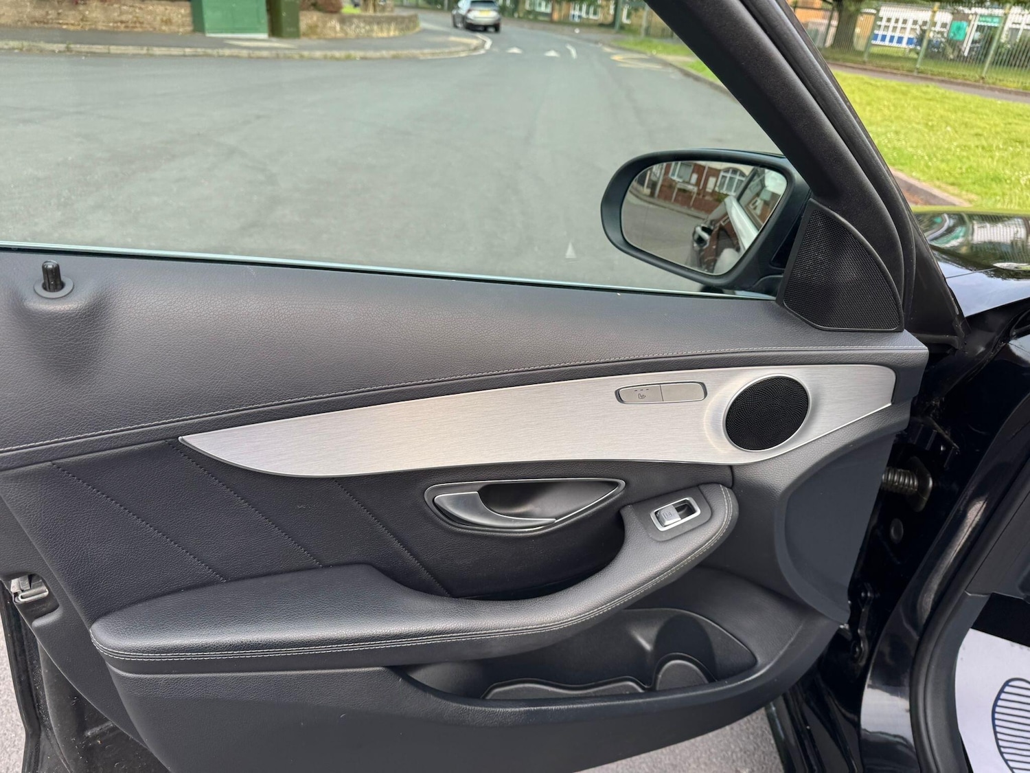 Used Mercedes-Benz C Class 2014 for sale - 76714325: Photo 11