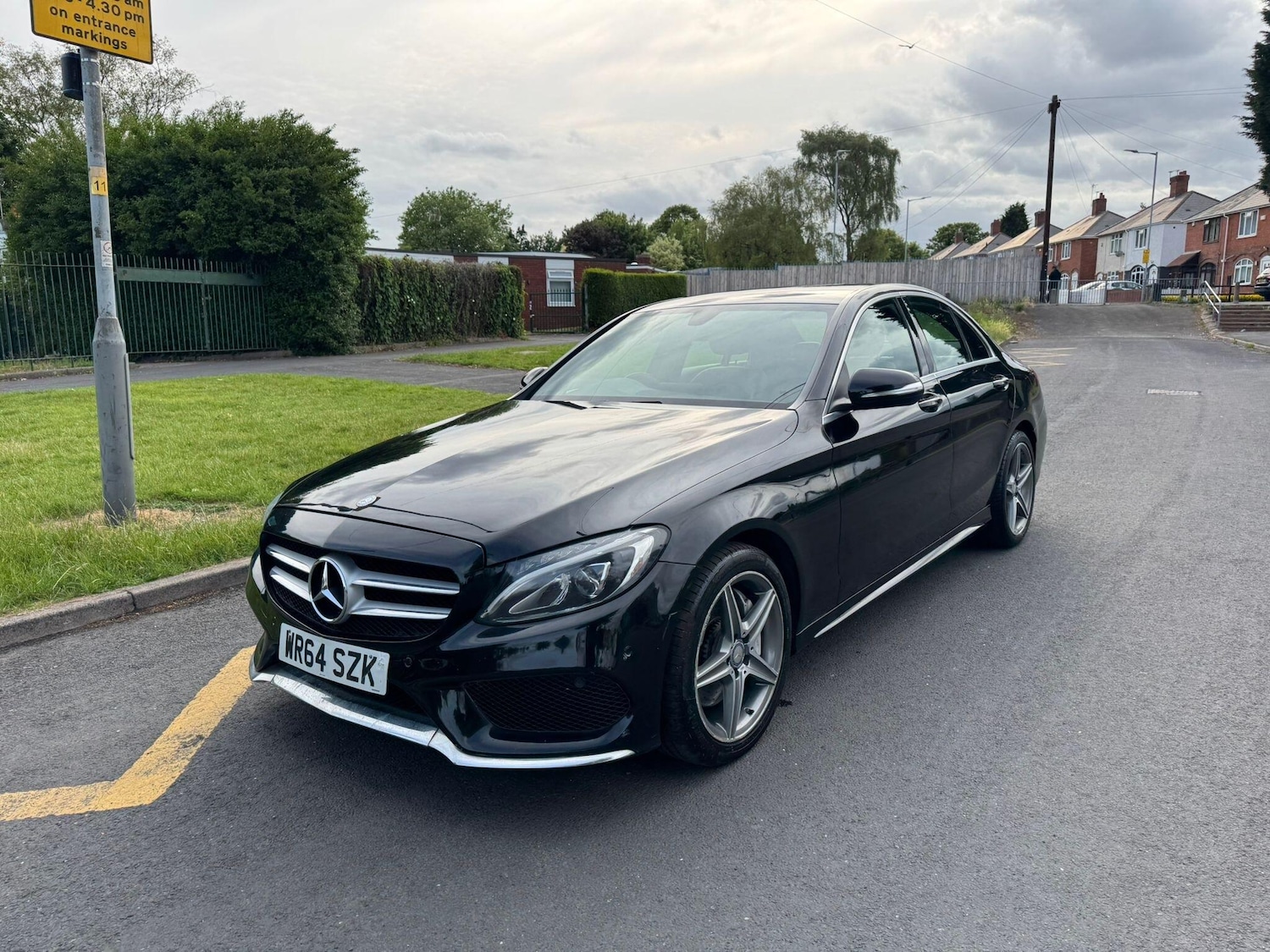 Used Mercedes-Benz C Class 2014 for sale - 76714325: Photo 2