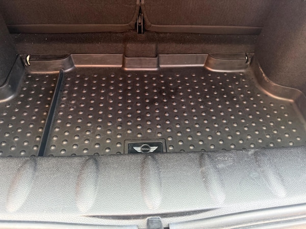Used MINI Convertible 2011 for sale - 76179373: Photo 20
