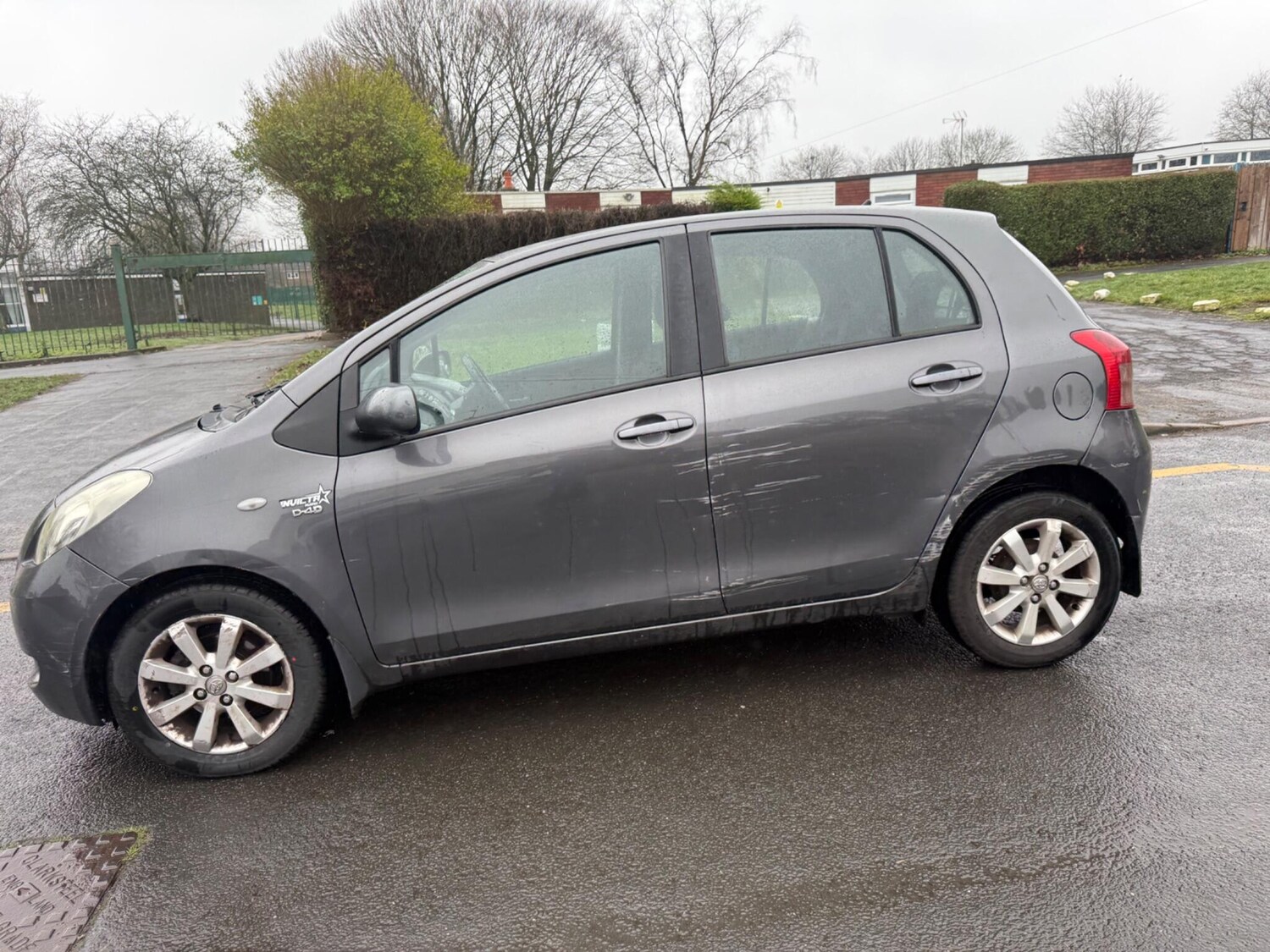 Used Toyota Yaris for sale - 77695448: Photo 12