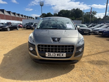 Used Peugeot 3008 2013 for sale - 79335745: Photo