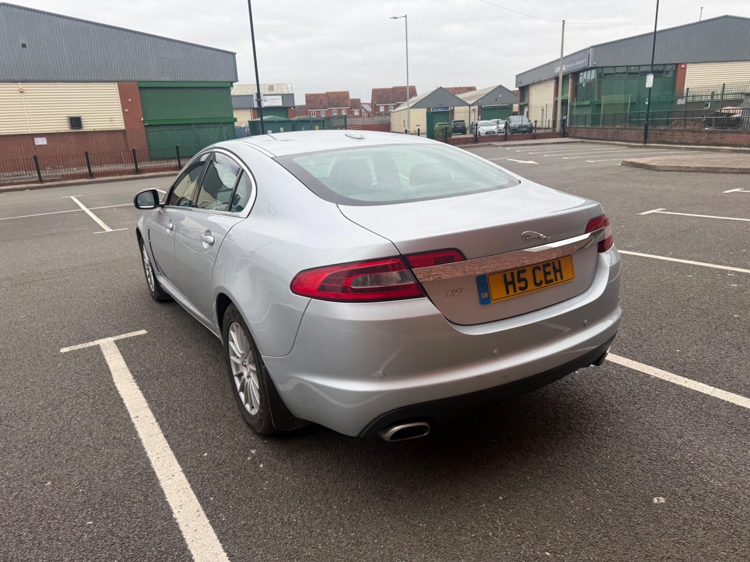 Used Jaguar XF 2011 for sale - 78047859: Photo 12