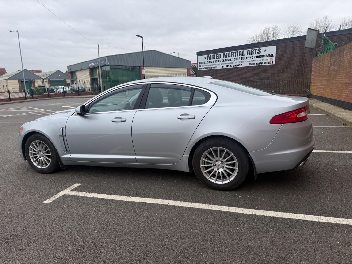 Used Jaguar XF 2011 for sale - 78047859: Photo 13