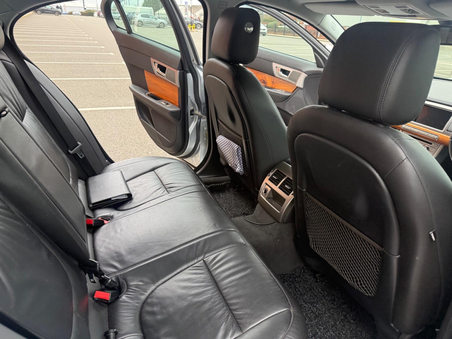 Used Jaguar XF 2011 for sale - 78047859: Photo 32