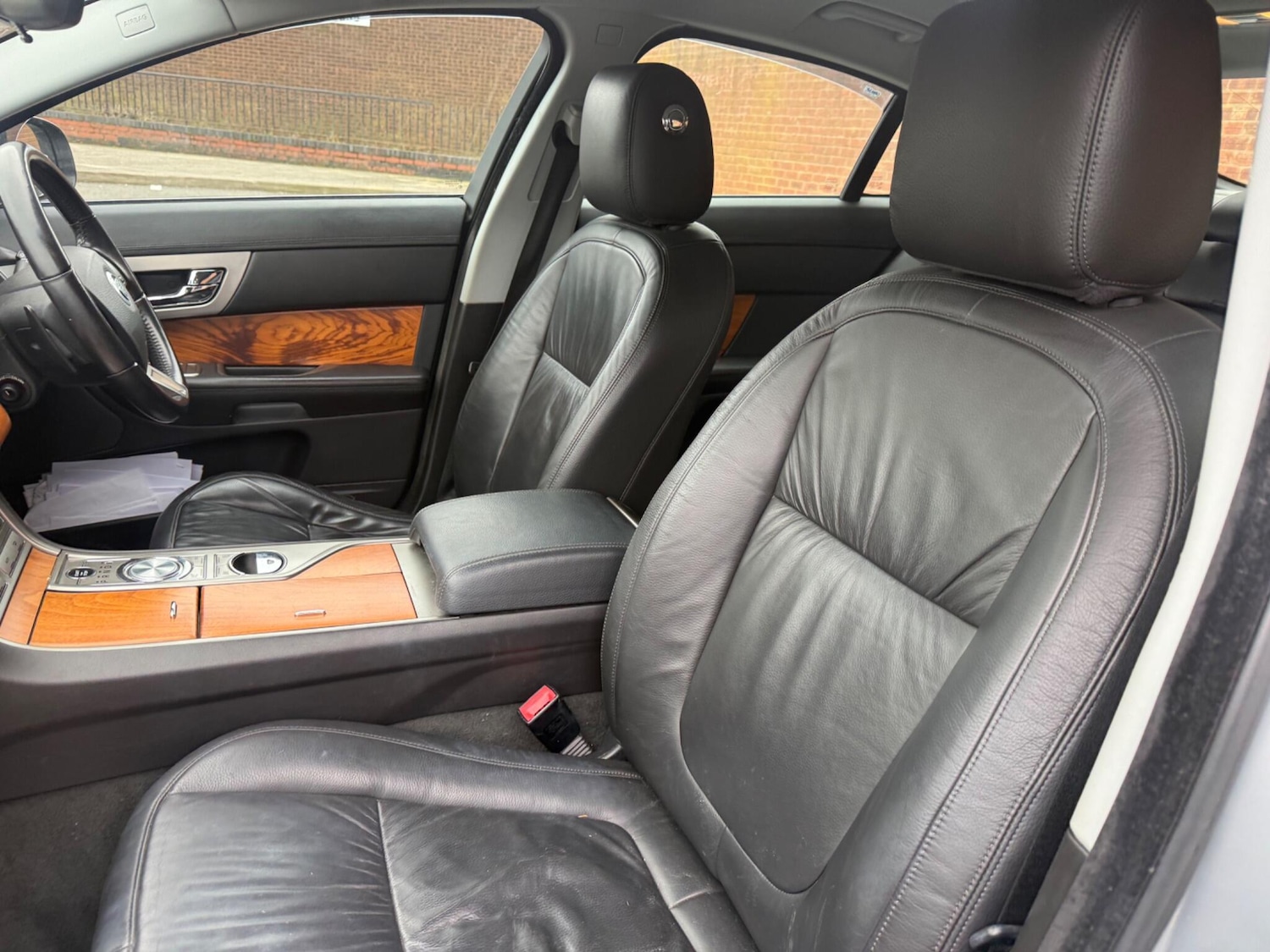 Used Jaguar XF 2011 for sale - 78047859: Photo 50