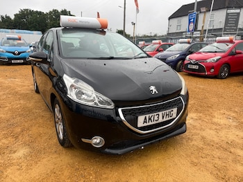 Used Peugeot 208 2013 for sale - 78832024: Photo