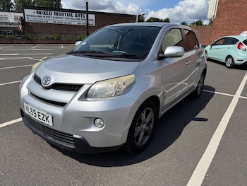 Used Toyota Urbancruiser 2009 for sale - 75141018: Photo