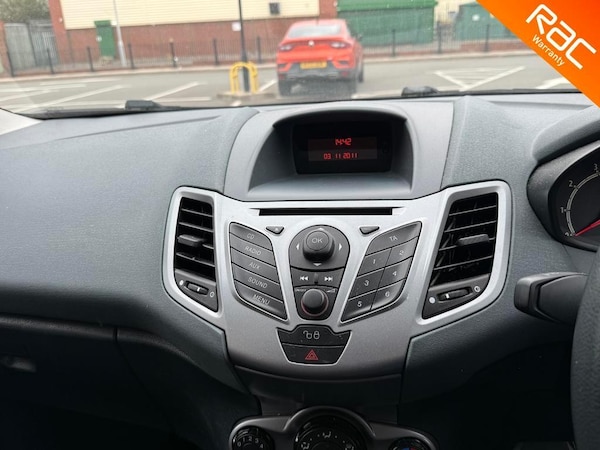 Used Ford Fiesta 2010 for sale - 76094327: Photo 17