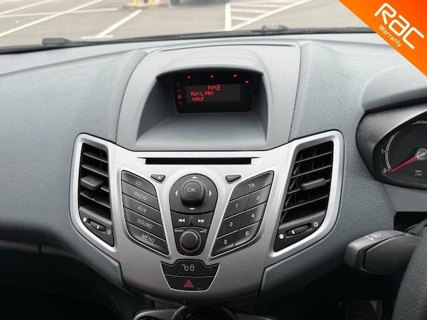 Used Ford Fiesta 2010 for sale - 76094327: Photo 20
