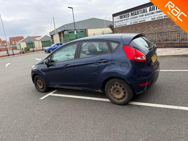 Used Ford Fiesta 2010 for sale - 76094327: Photo 24