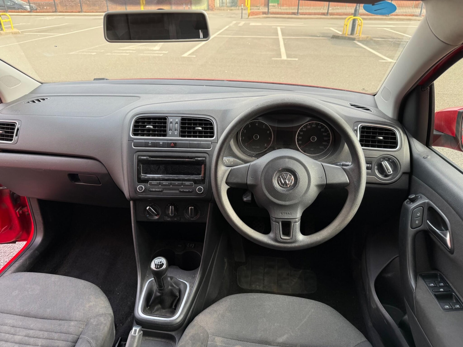 Used Volkswagen Polo 2012 for sale - 77969844: Photo 25