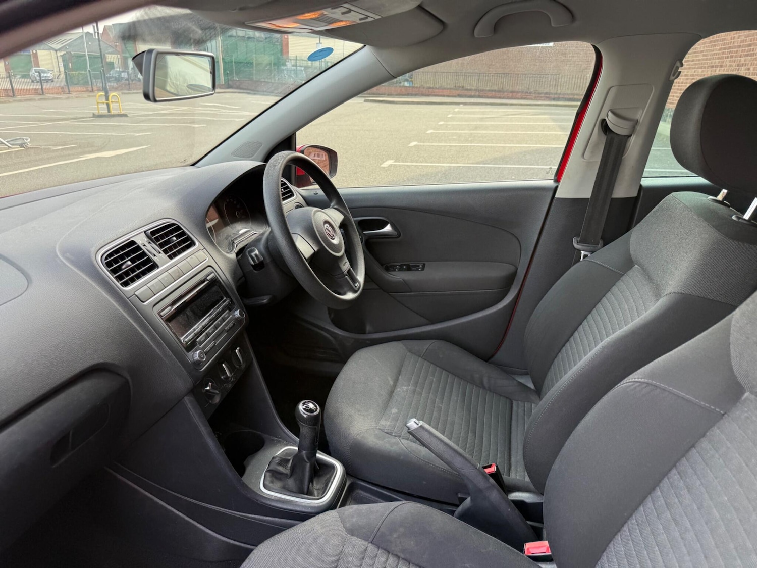 Used Volkswagen Polo 2012 for sale - 77969844: Photo 37