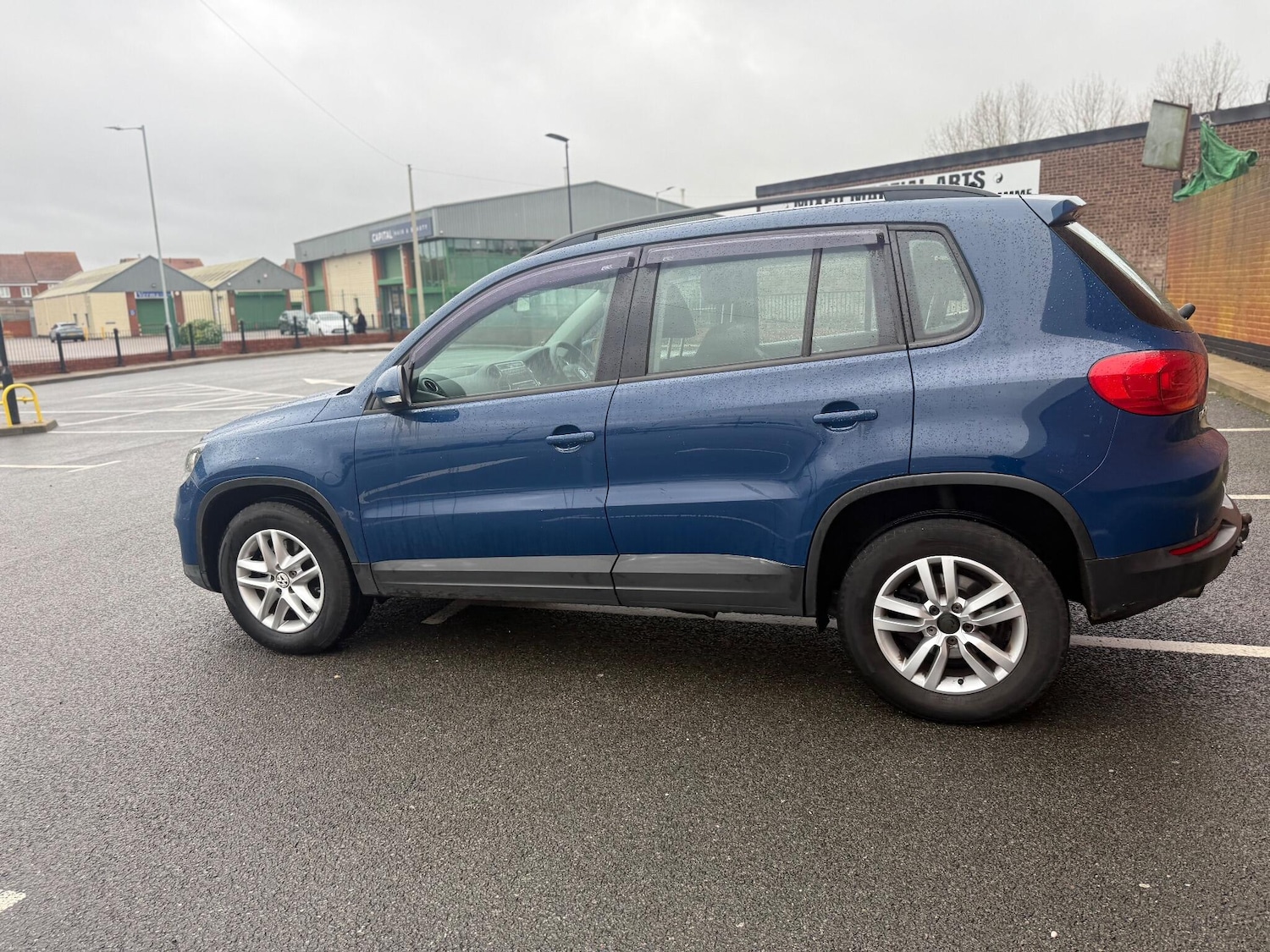 Used Volkswagen Tiguan 2012 for sale - 76550484: Photo 9