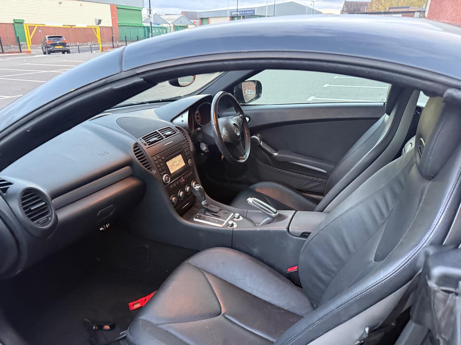 Used Mercedes-Benz SLK 2008 for sale - 76337643: Photo 26