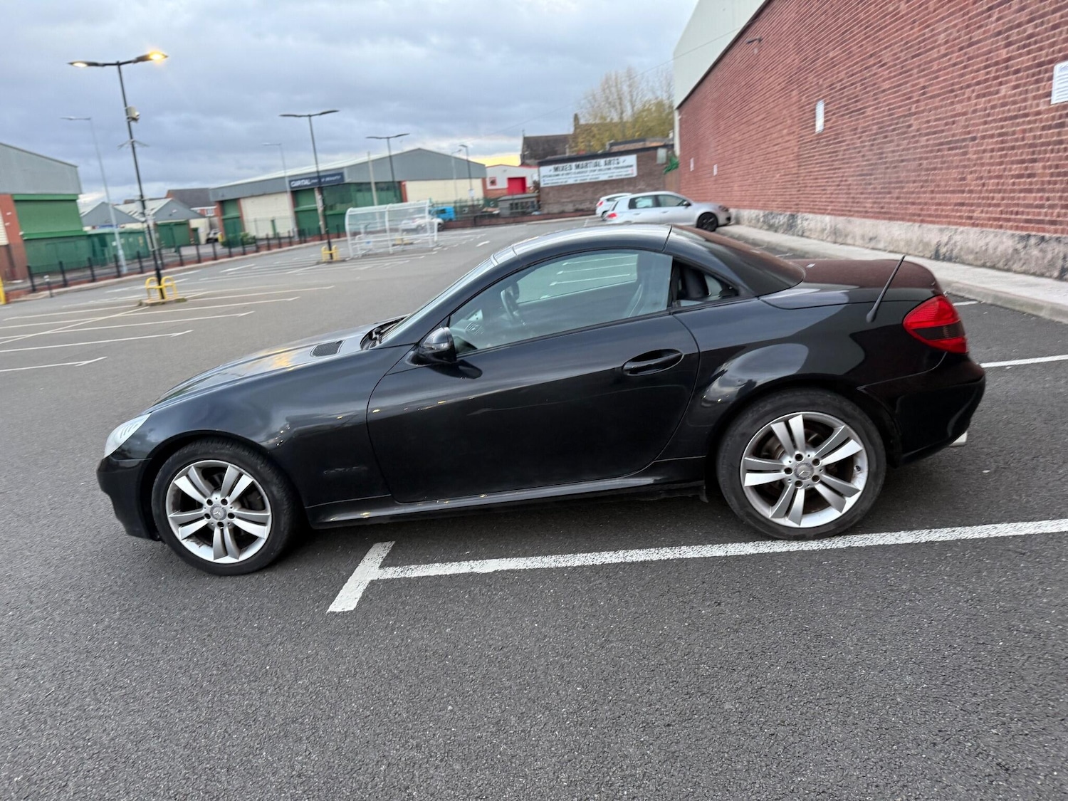 Used Mercedes-Benz SLK 2008 for sale - 76337643: Photo 9