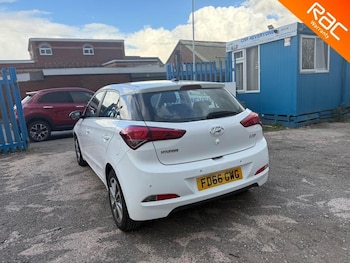 Used Hyundai i20 2016 for sale - 75883691: Photo