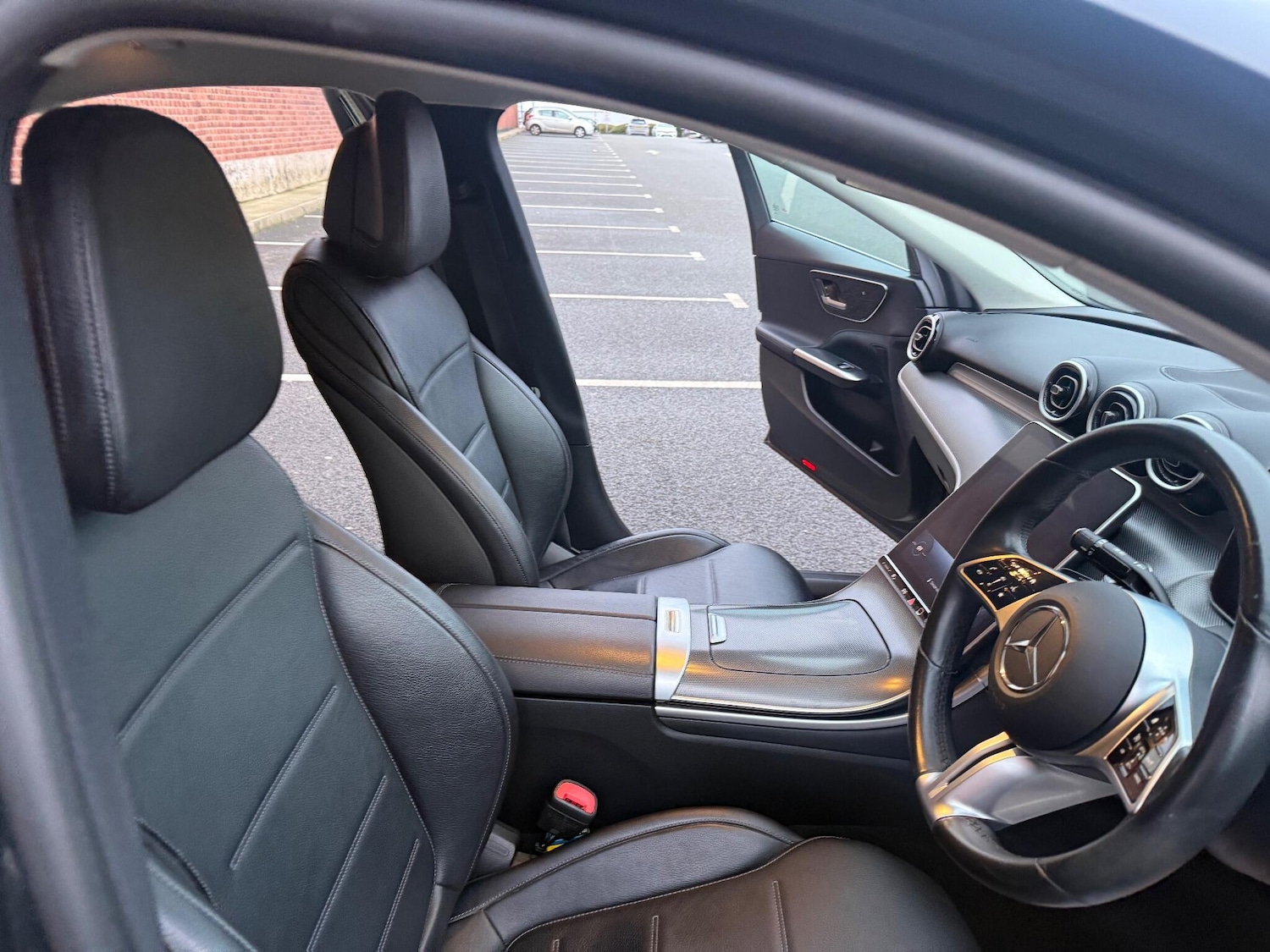 Used Mercedes-Benz C Class 2022 for sale - 77198299: Photo 25