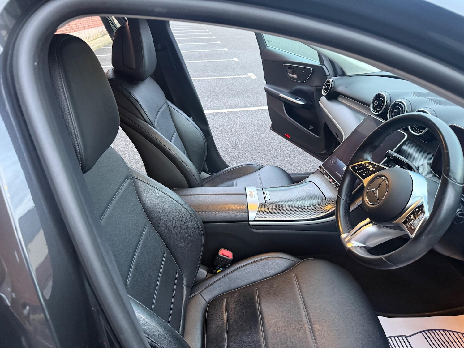 Used Mercedes-Benz C Class 2022 for sale - 77198299: Photo 26