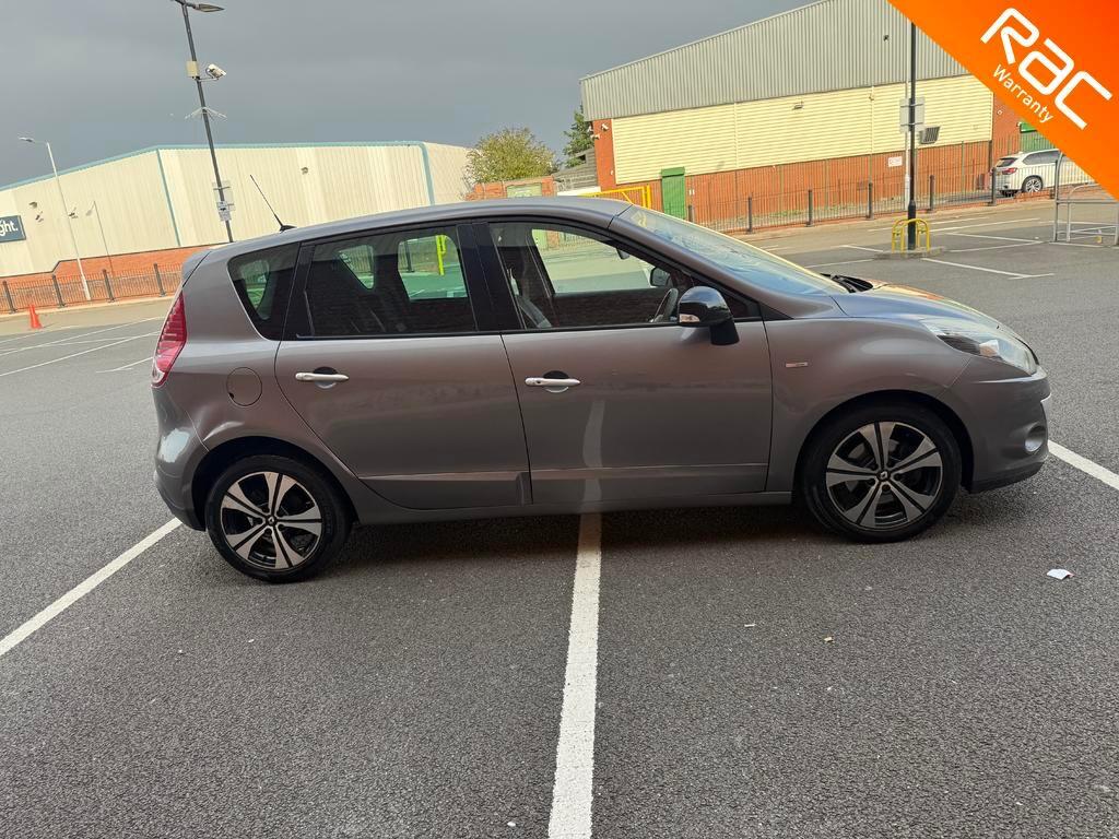 Used Renault Scenic 2011 for sale - 76752549: Photo 11