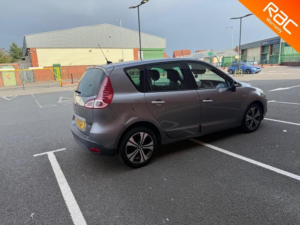 Used Renault Scenic 2011 for sale - 76752549: Photo 12