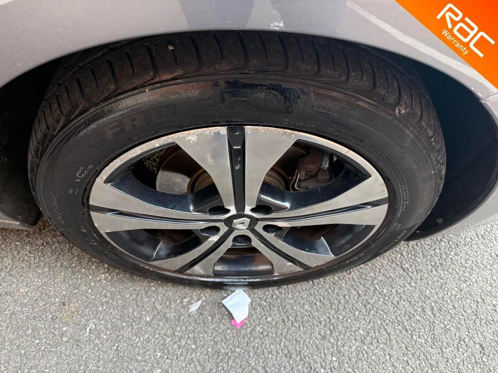 Used Renault Scenic 2011 for sale - 76752549: Photo 20