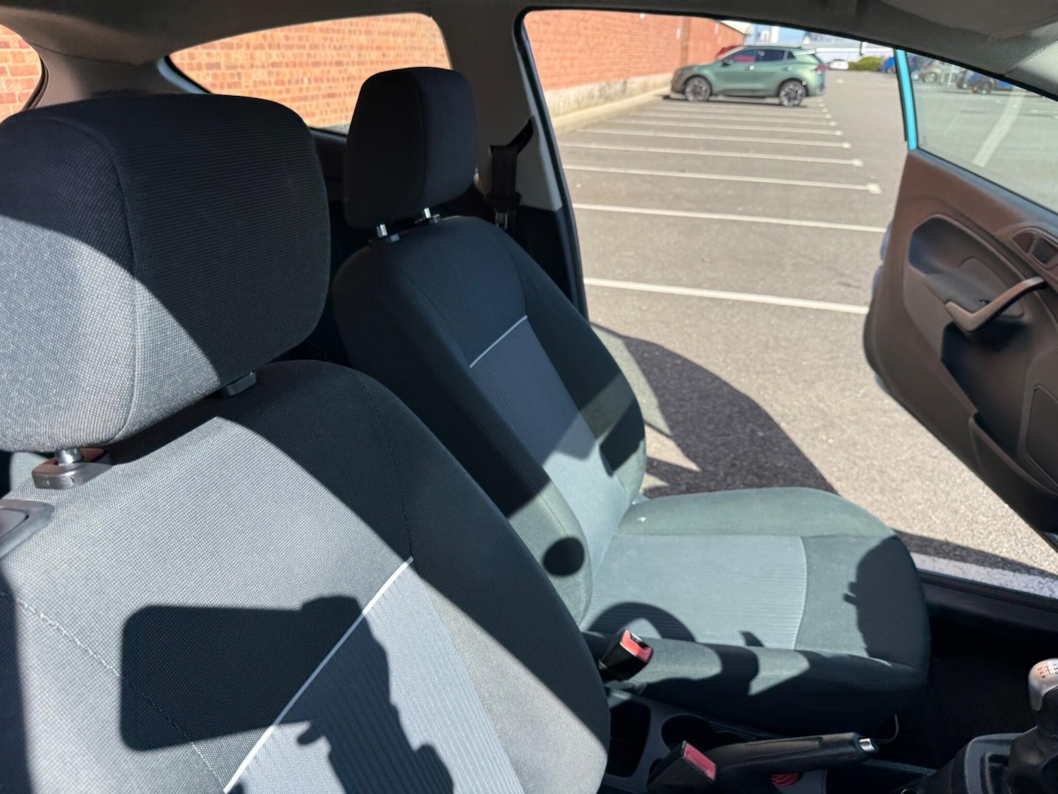 Used Ford Fiesta 2010 for sale - 78046657: Photo 30