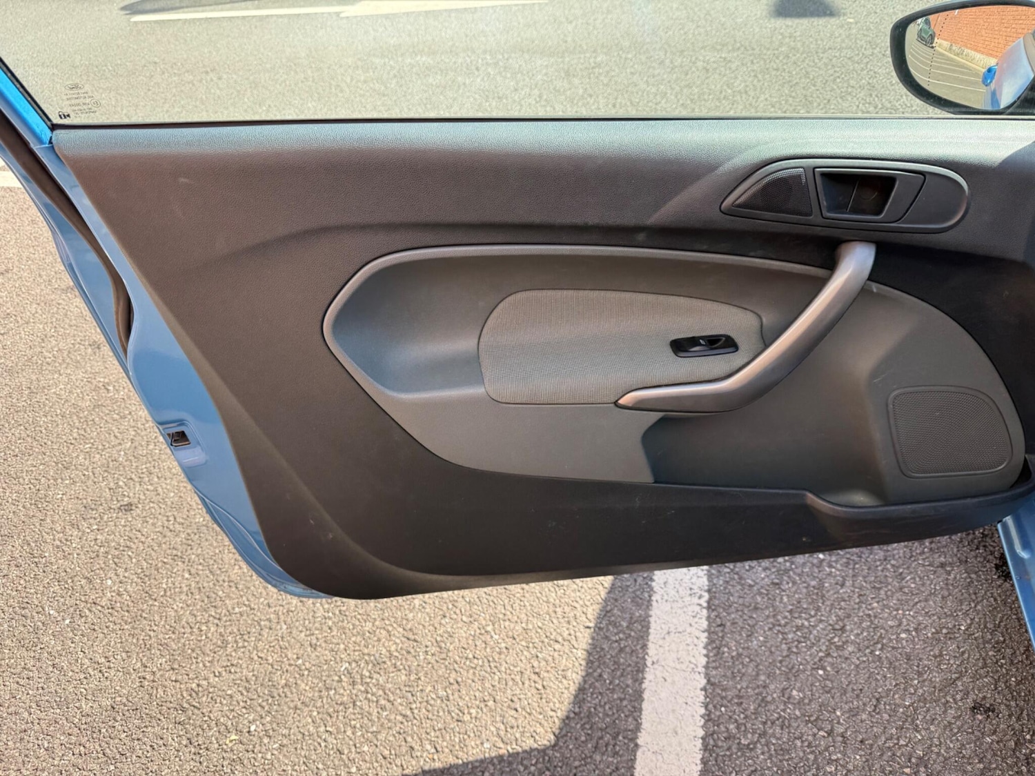 Used Ford Fiesta 2010 for sale - 78046657: Photo 31