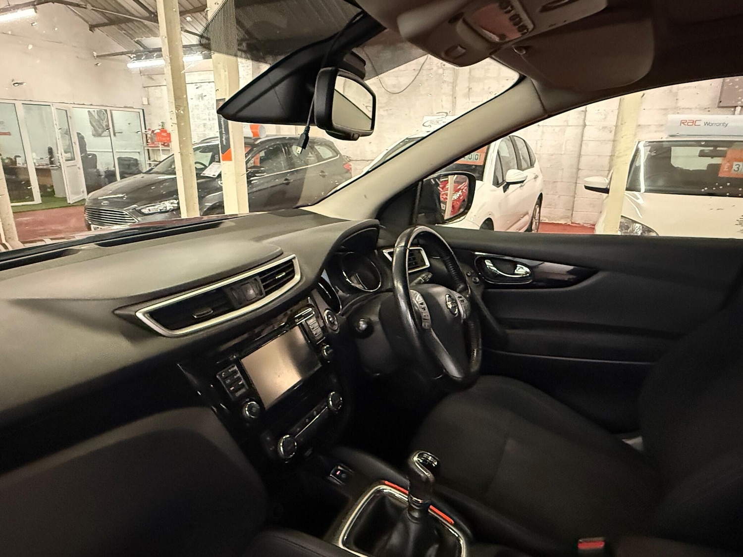 Used Nissan Qashqai 2015 for sale - 77198297: Photo 18