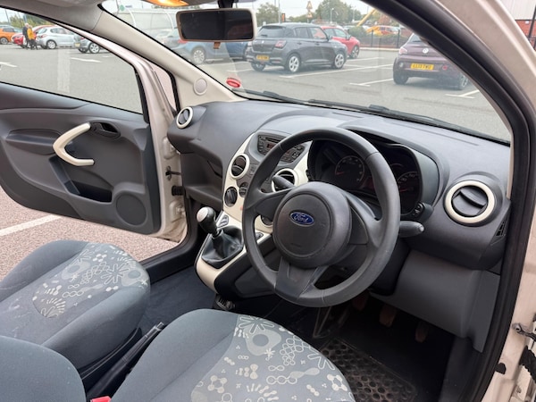 Used Ford Ka 2012 for sale - 76284226: Photo 17