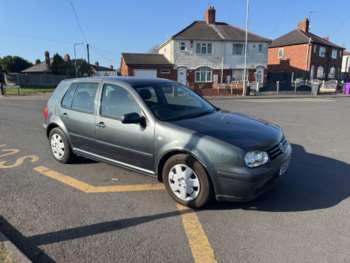 Used Volkswagen Golf 2002 for sale - 74429379: Photo