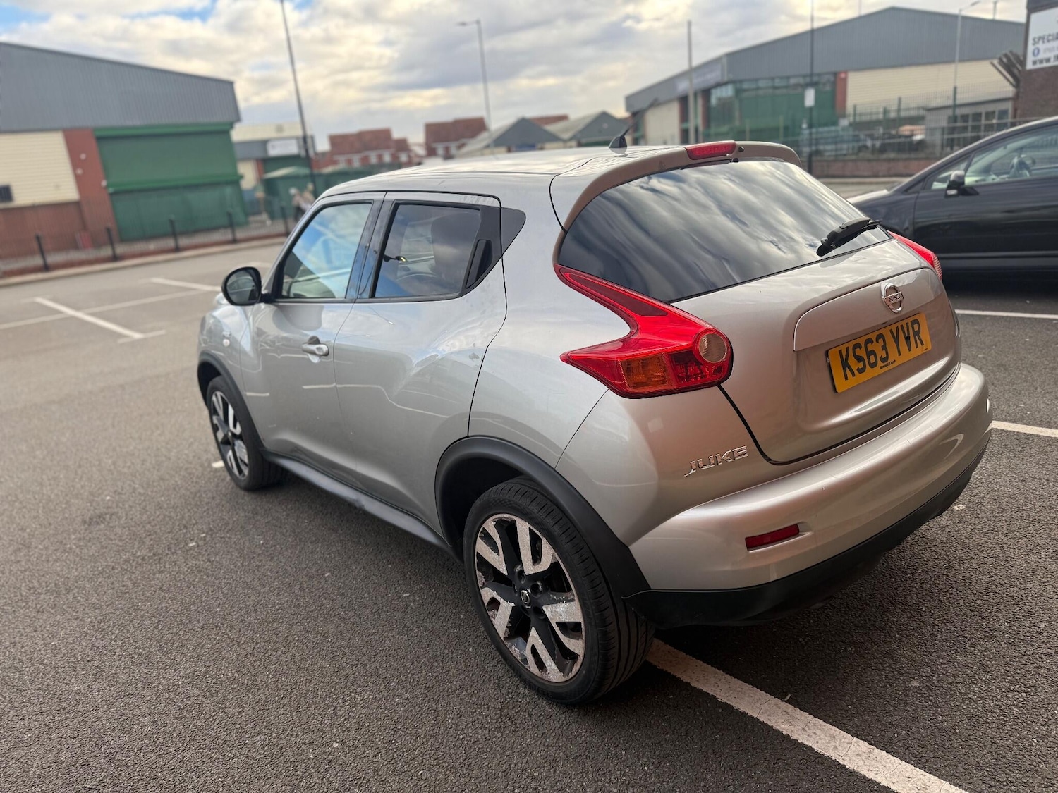 Used Nissan Juke 2014 for sale - 76619917: Photo 4