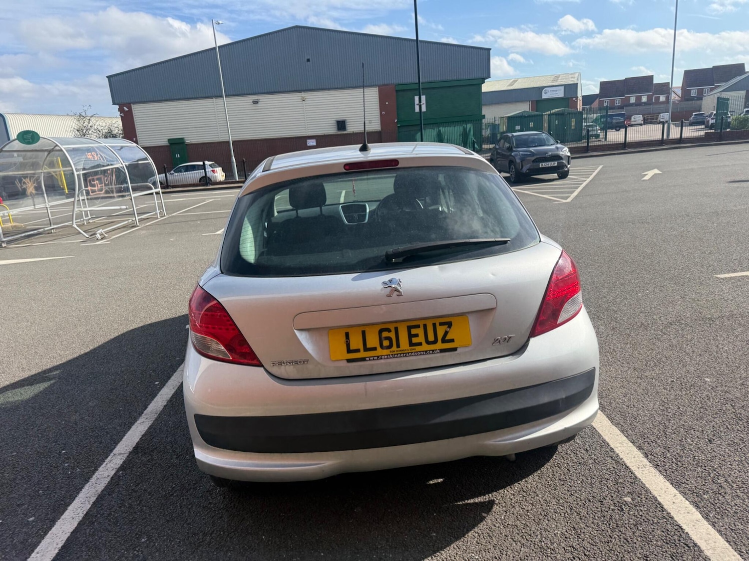 Used Peugeot 207 2011 for sale - 77737081: Photo 12