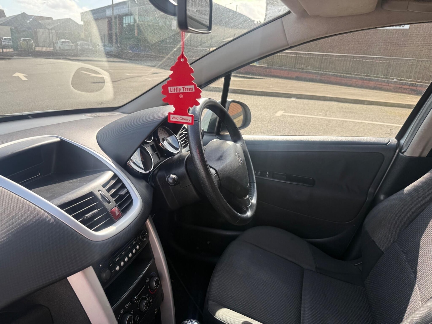 Used Peugeot 207 2011 for sale - 77737081: Photo 19