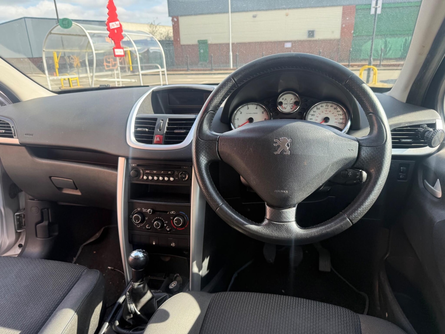 Used Peugeot 207 2011 for sale - 77737081: Photo 22