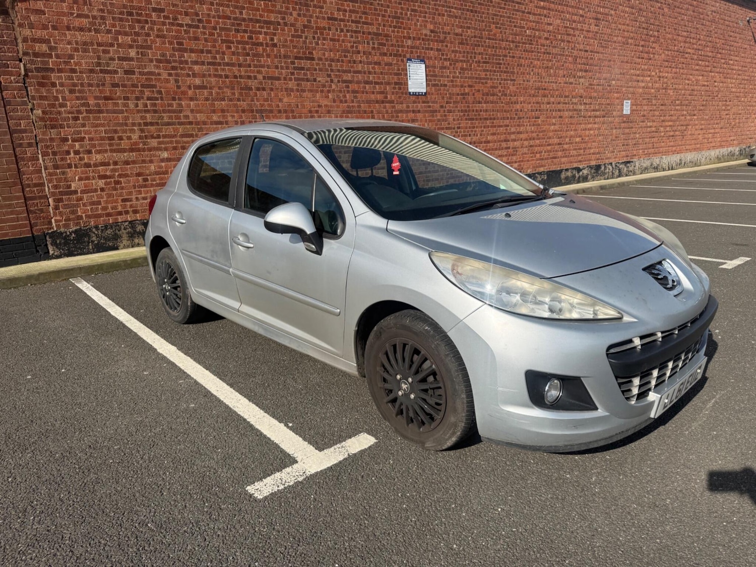 Used Peugeot 207 2011 for sale - 77737081: Photo 6