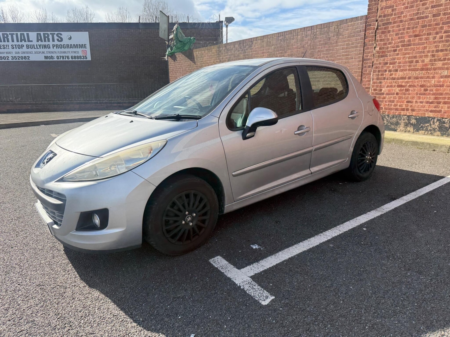 Used Peugeot 207 2011 for sale - 77737081: Photo 9