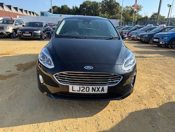 Used Ford Fiesta 2020 for sale - 79467612: Photo