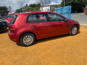 Used Volkswagen Golf 2015 for sale - 78782736: Photo
