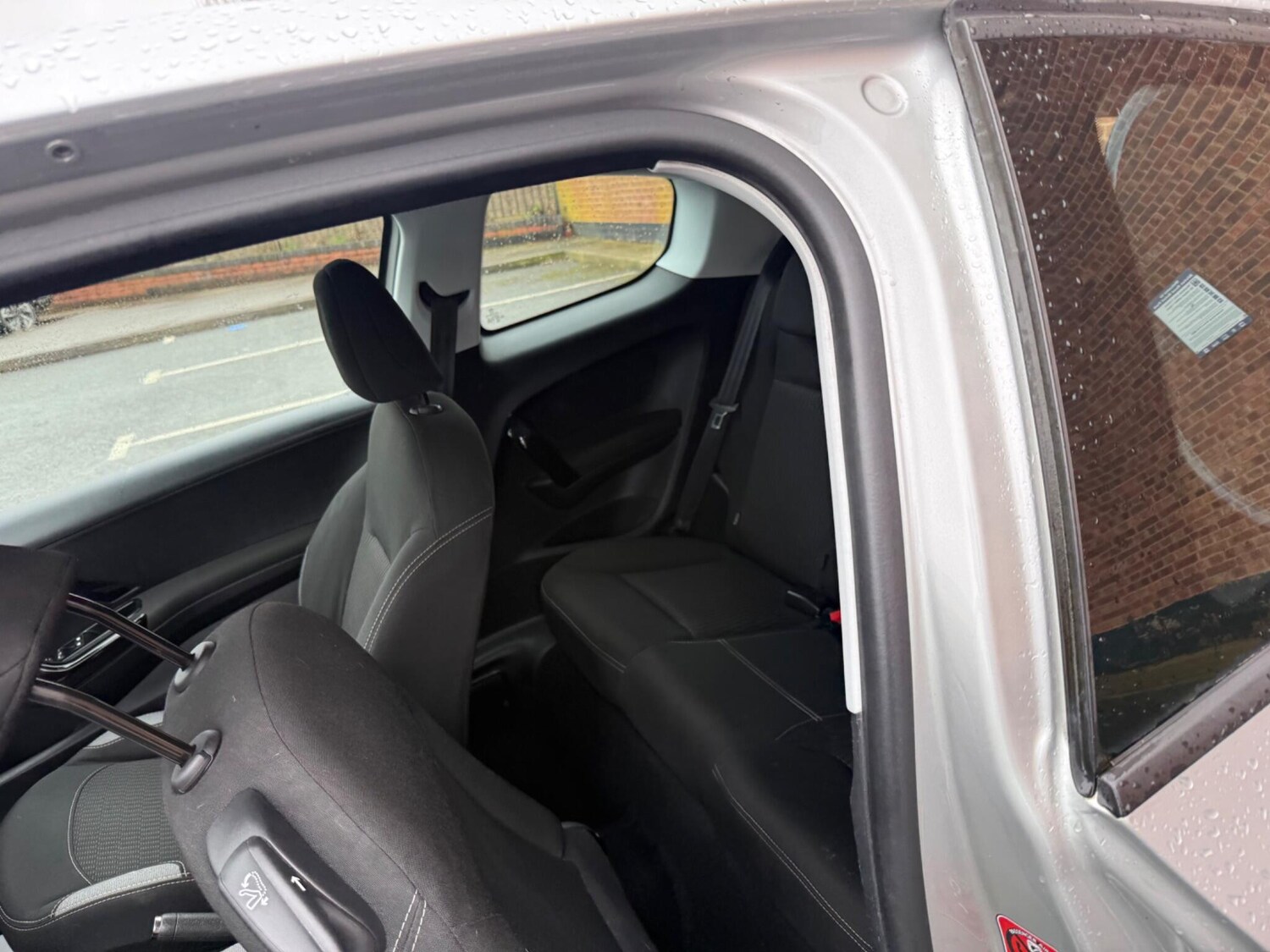 Used Peugeot 208 for sale - 78057915: Photo 33