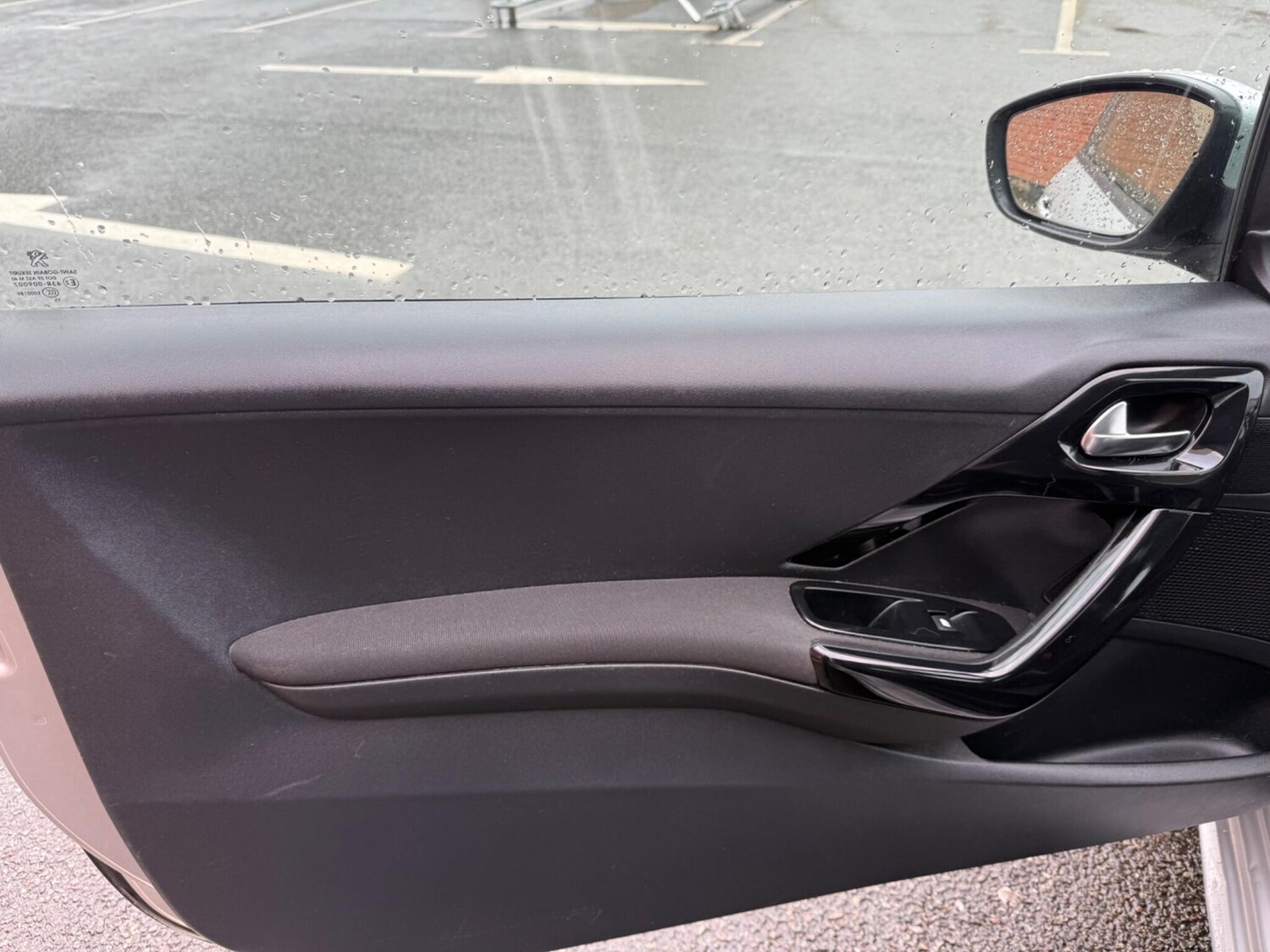 Used Peugeot 208 for sale - 78057915: Photo 35