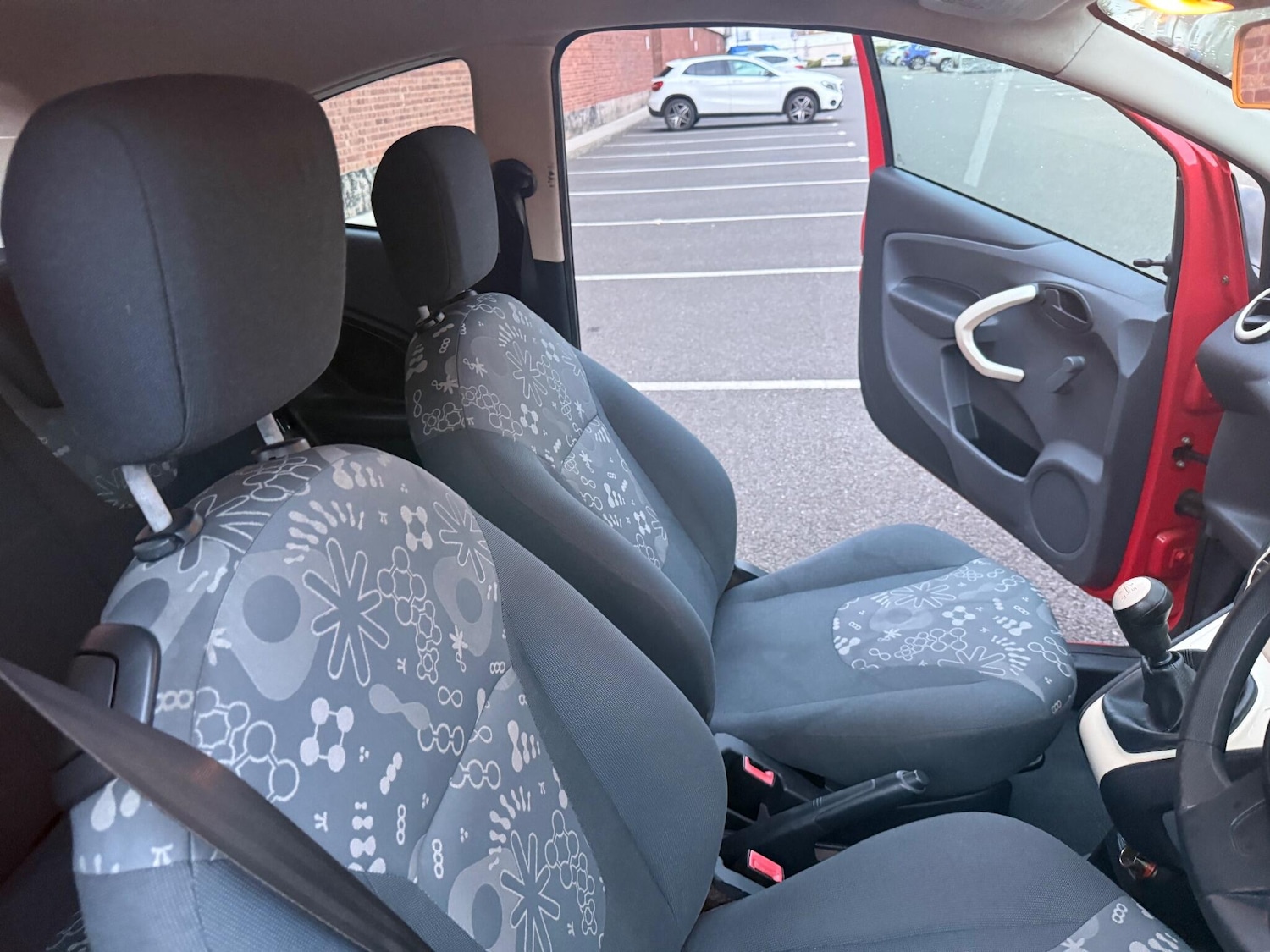 Used Ford Ka 2011 for sale - 76422946: Photo 16