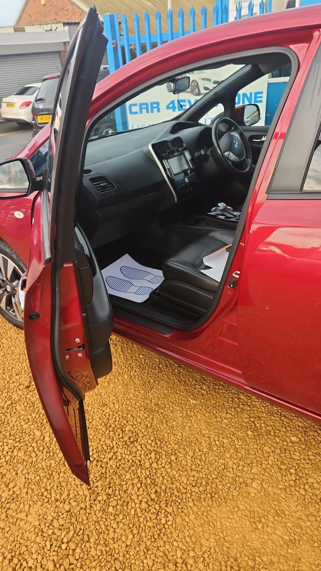 Used Nissan Leaf 2017 for sale - 78062899: Photo 10