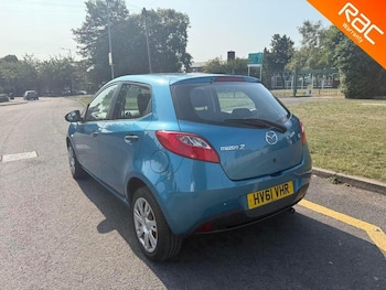 Used Mazda Mazda2 2011 for sale - 75507436: Photo