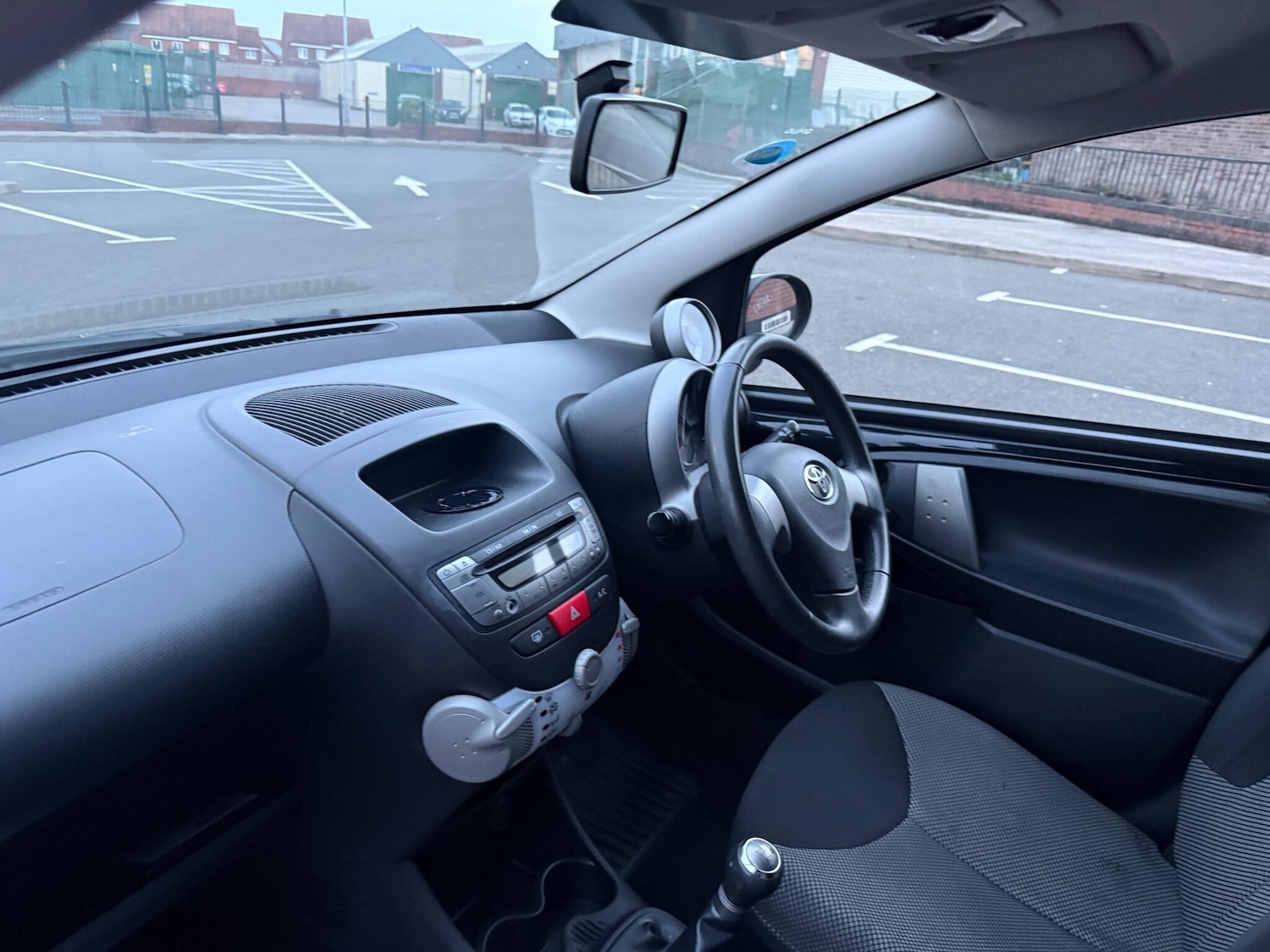 Used Toyota AYGO 2013 for sale - 76485342: Photo 16