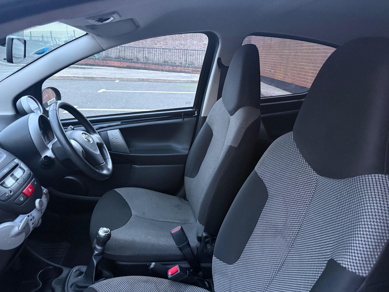 Used Toyota AYGO 2013 for sale - 76485342: Photo 17