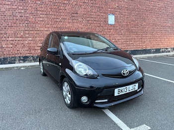 Used Toyota AYGO 2013 for sale - 76485342: Photo