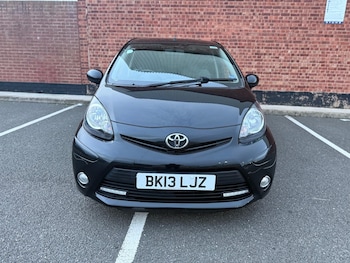 Used Toyota AYGO 2013 for sale - 76485342: Photo